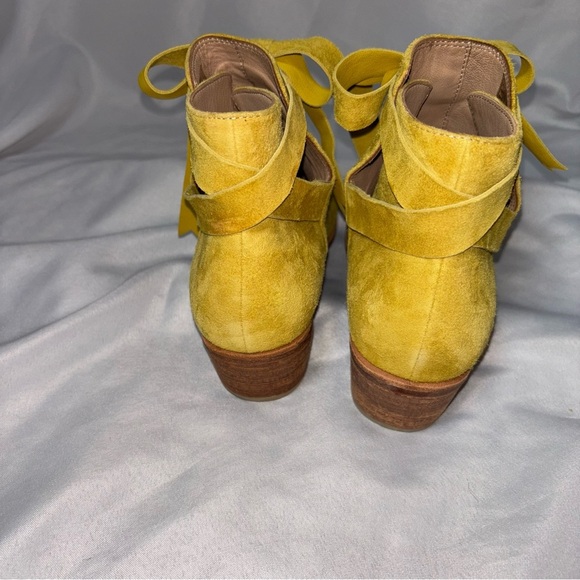 Huma Blanco Bow Ankle Boots w/Dust bag and extra straps 38 - Picture 4 of 9